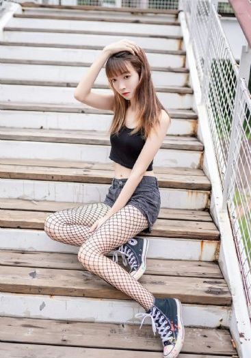 尖峰时刻2_720免费在线观看